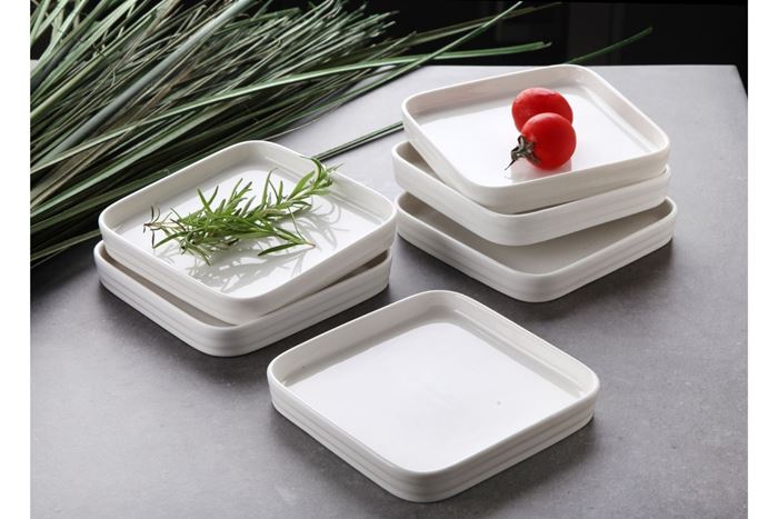 PORSELEN KARE TABAK 14X14X1,9 CM resmi